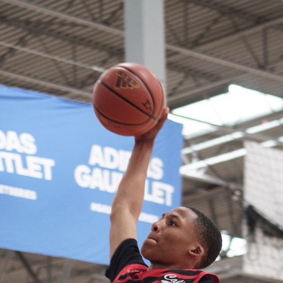 Meet your Posher, Chris - Picture 1 of 1